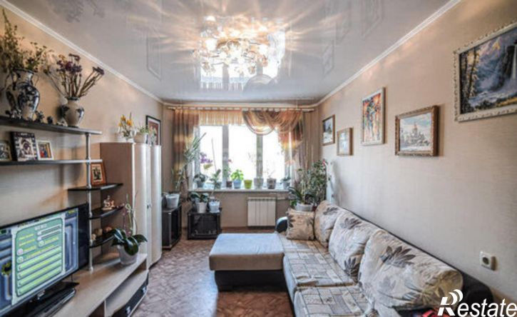 3-комн квартира улица Емельянова, 1,  д. 1