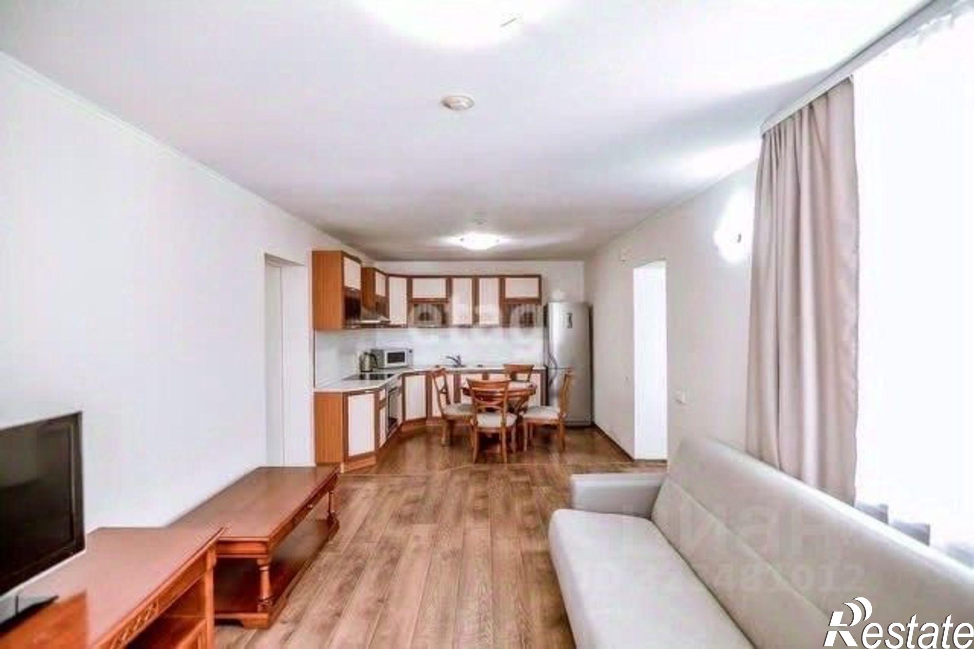 Сдать квартиру за 80 000 рублей на улица Солнечного Света, 4