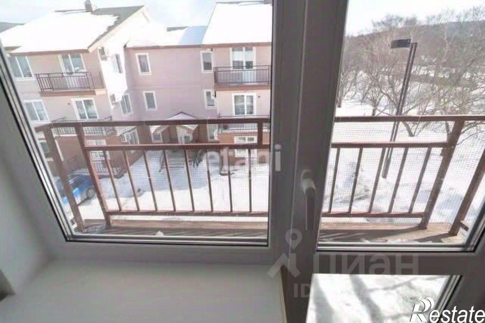 Сдать квартиру за 80 000 рублей на улица Солнечного Света, 4