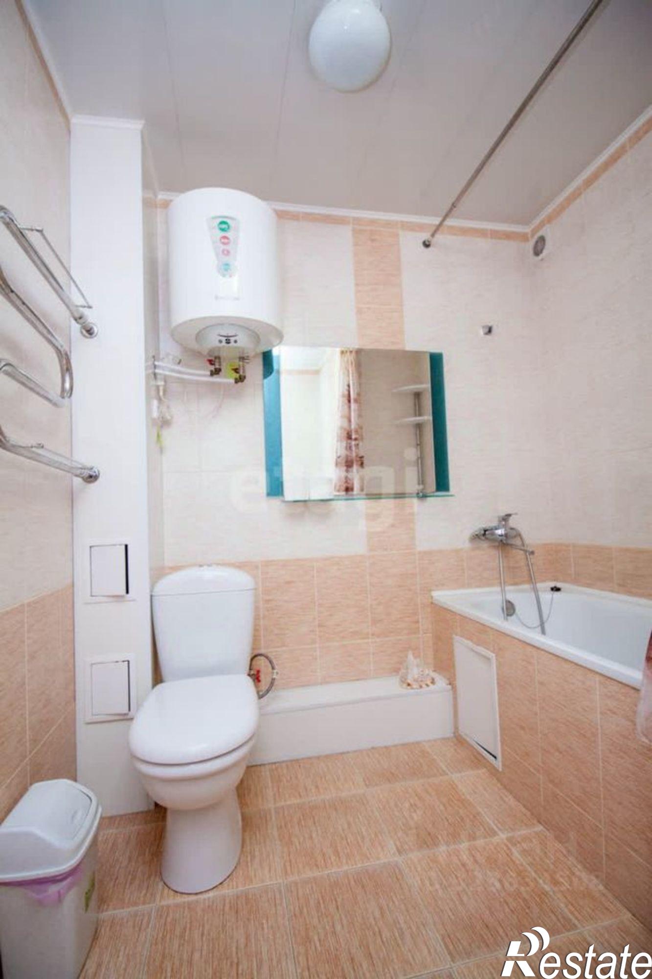 Купить квартиру за 10 000 000 рублей на проспект Победы, 74