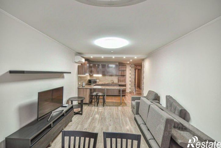 3-комн квартира пр-кт Победы, 59,  д. 59