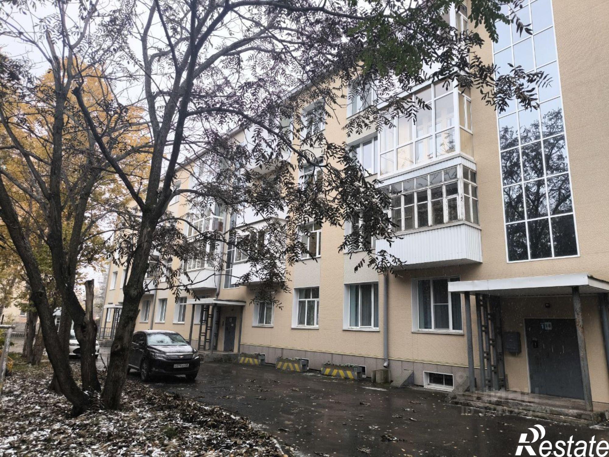 Купить квартиру за 30 000 000 рублей на Коммунистический пр-кт, 27