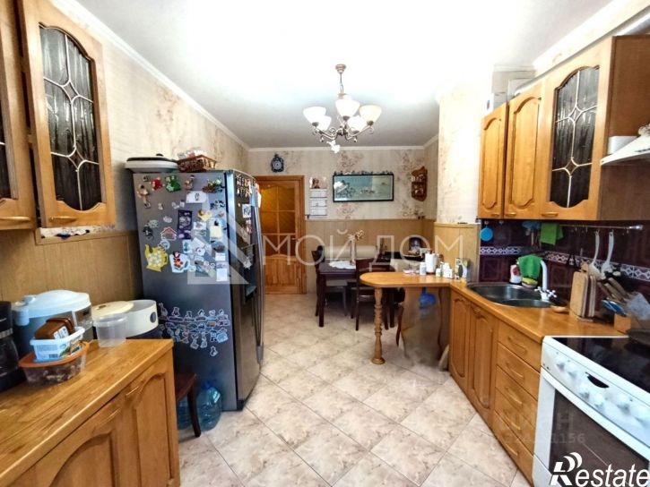 4-комн квартира Комсомольская улица, 231,  д. 231