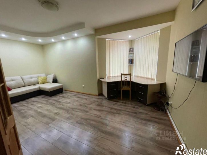 2-комн квартира улица Антона Буюклы, 4,  д. 4