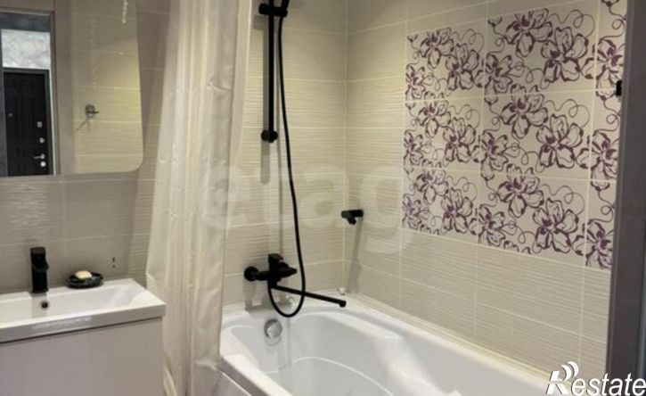 3-комн квартира Украинская улица, 1А,  д. 1А