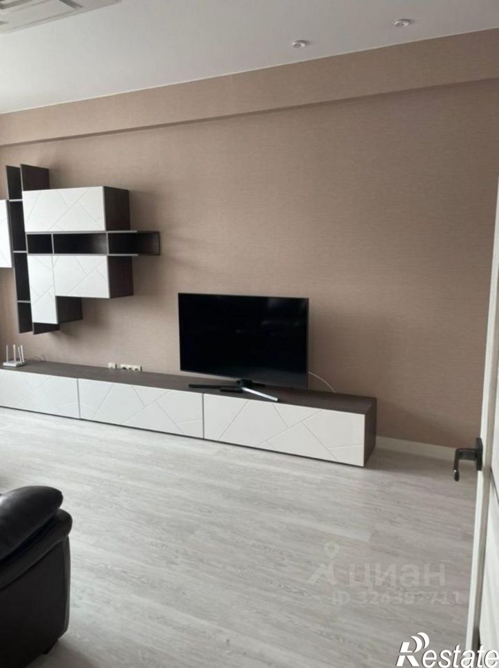 2-комн квартира ул Ленина, 563 2,  д. 563 2,  к. 2