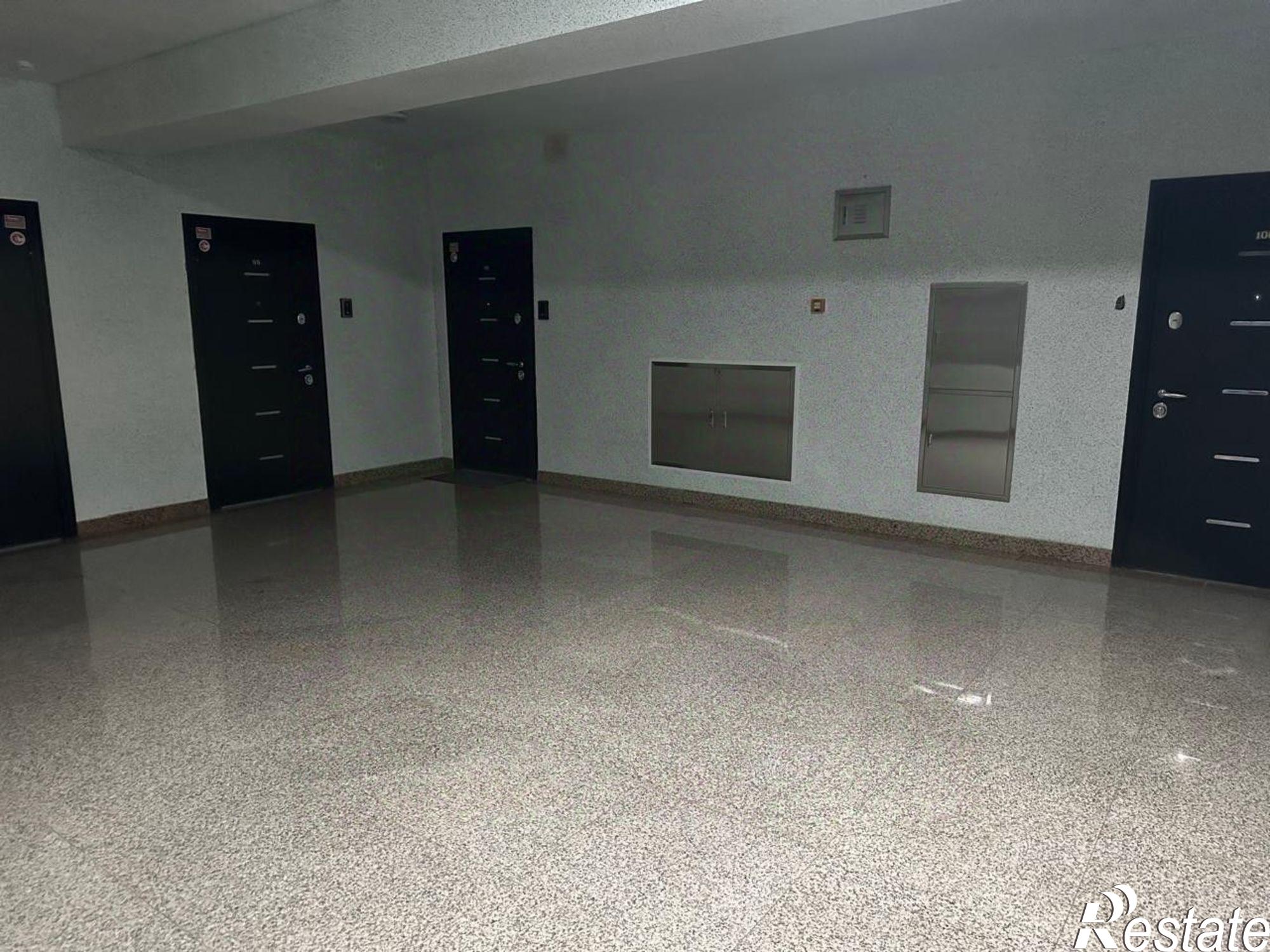 Купить квартиру за 24 500 000 рублей на ул Алексея Максимовича Горького, 72А 1