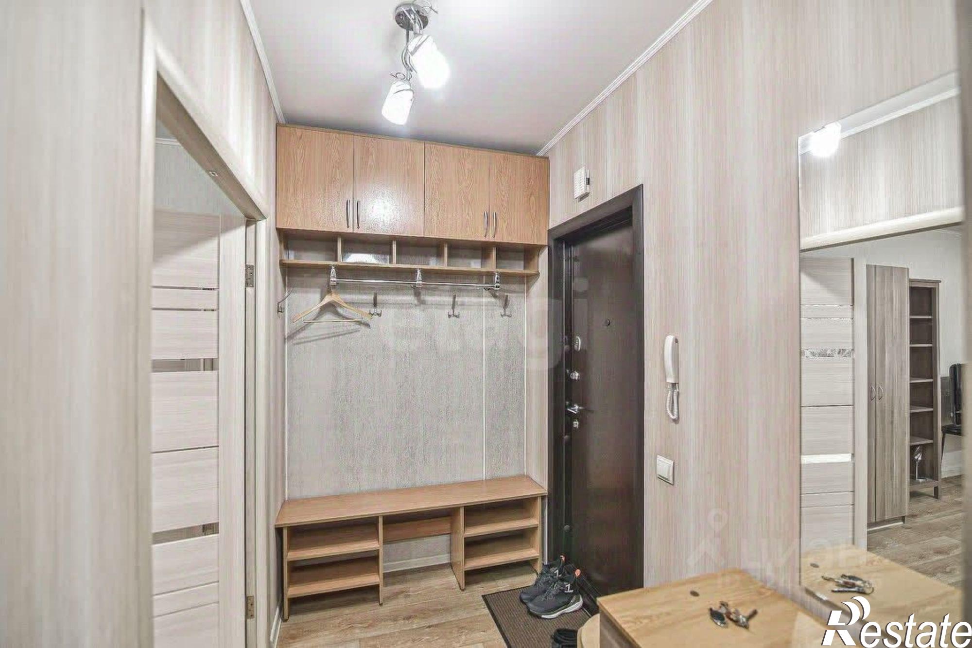 Сдать квартиру за 40 000 рублей на ул Емельянова А.О., 9