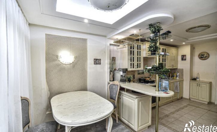 3-комн квартира проспект Победы, 10Б,  д. 10Б